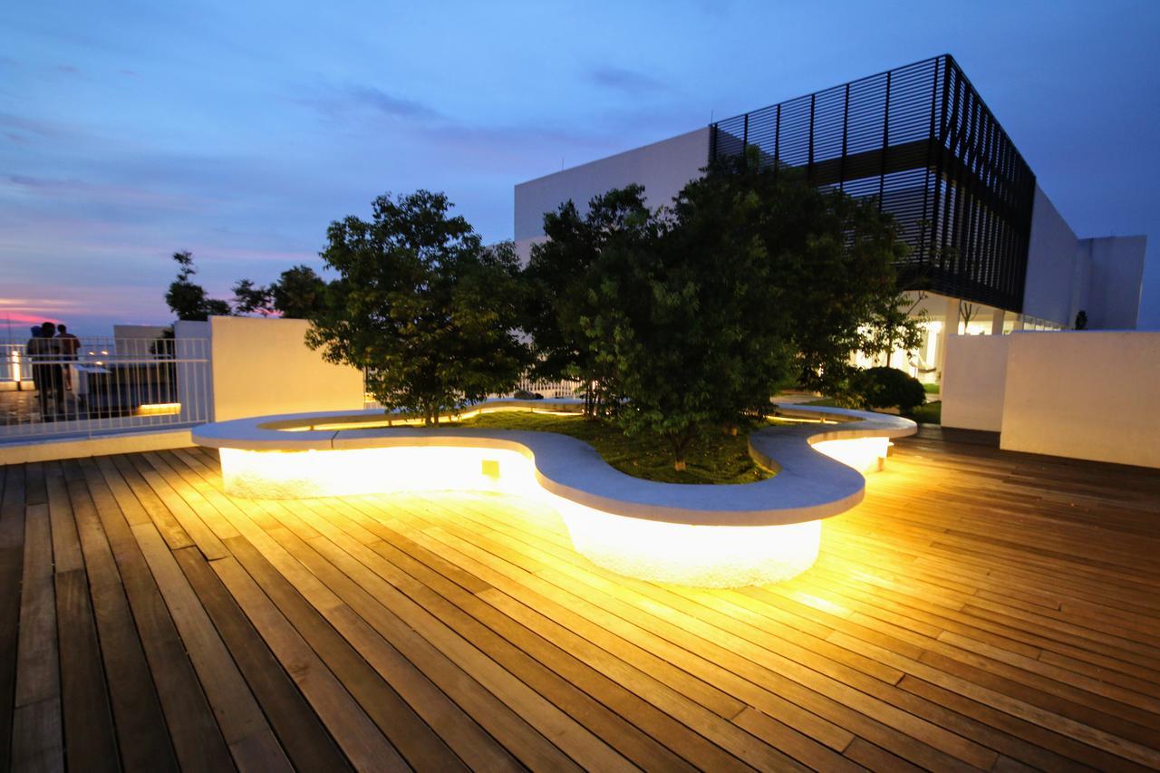 Solstice Service Apartment Cyberjaya Wifi Netflix Klia Bagian luar foto